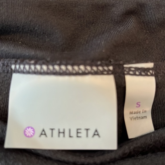 Athleta Women’s Skirt with stretch Size Small - Picture 3 of 3